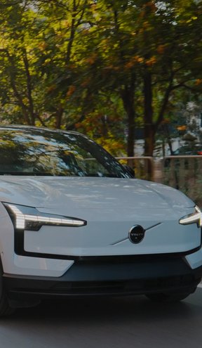 автомобил